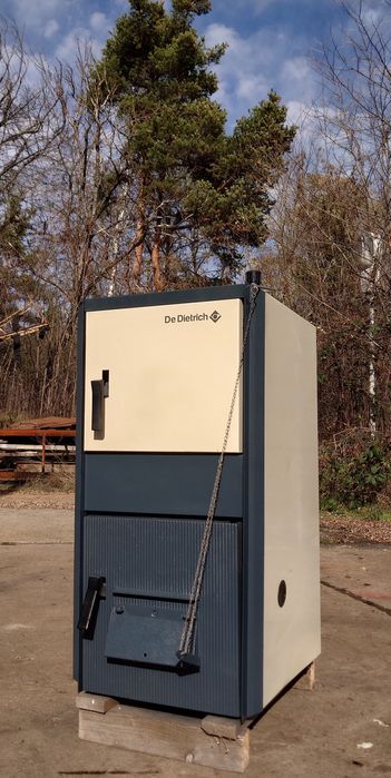 Чугунен котел на твърдо гориво Де Дитрих /De Dietrich 30 kW