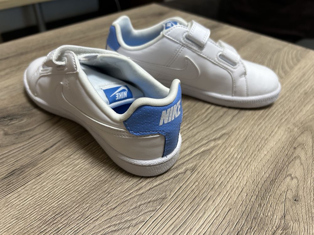 Детски маратонки/кецове Nike, чисто нови