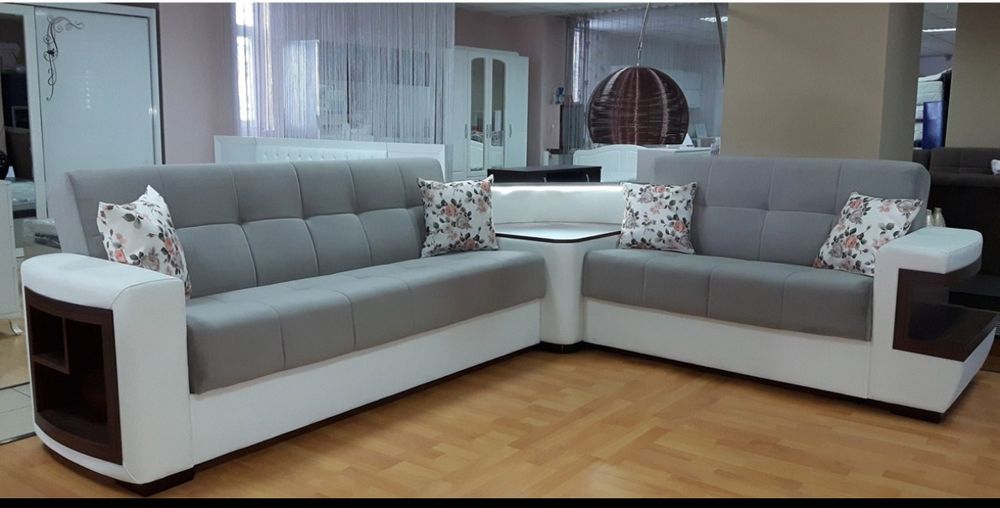 Colțar extensibil pentru living