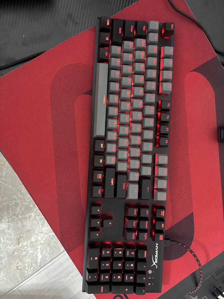 Клавиатура HYPERX 100% процентная