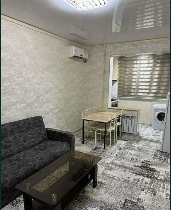 Квартира продаётся Чиланзар 24 квартал 1в2/1/4 меб тех заправка