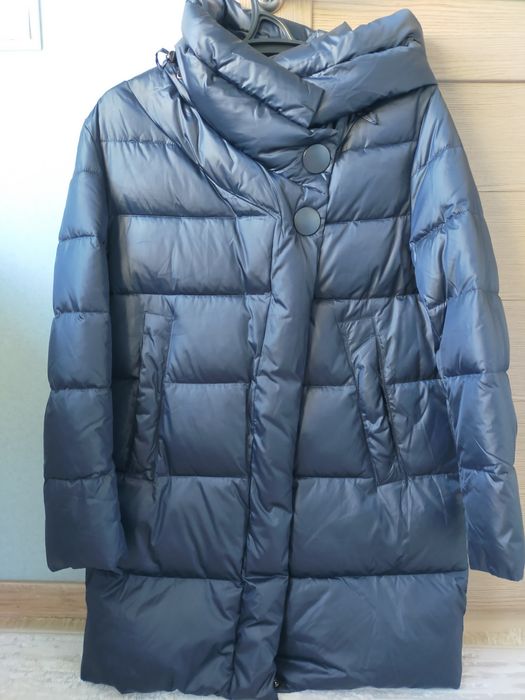 Продам новую зимнию куртку