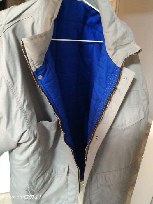 Продается мужская теплая спец одежда.