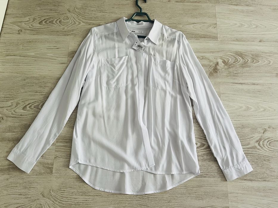 Camasa dama marime M. Nouă.