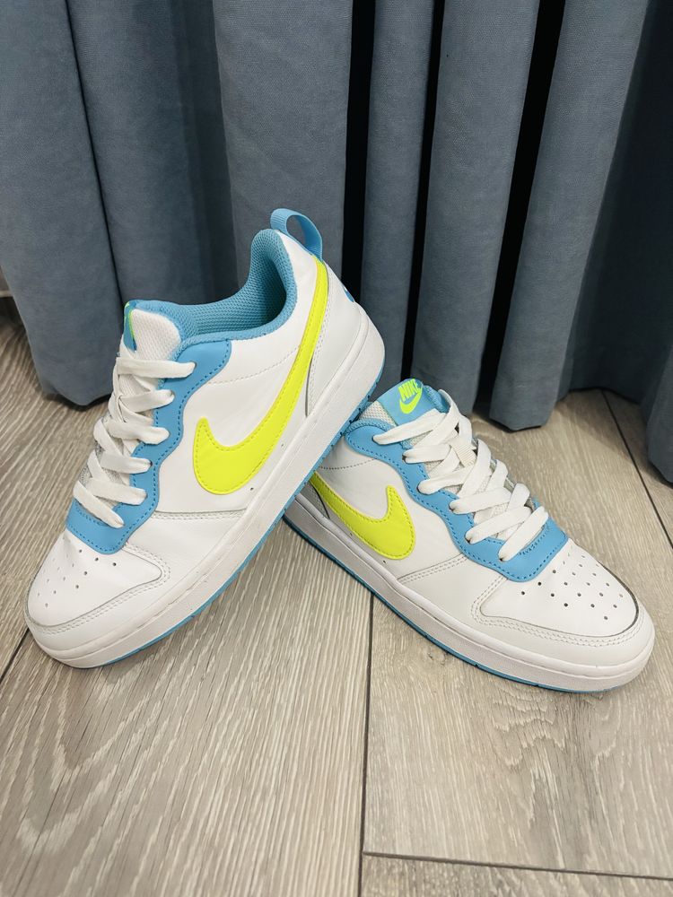 Adidasi Nike 37.5