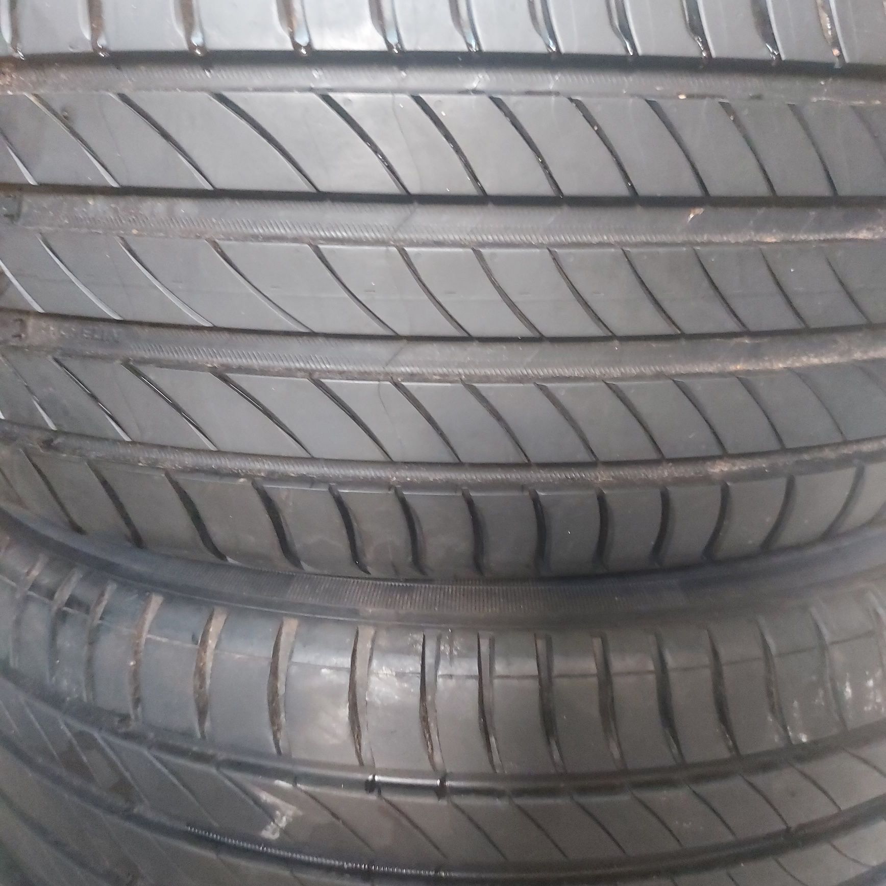 205/55/16"Michelin 2бр.гуми