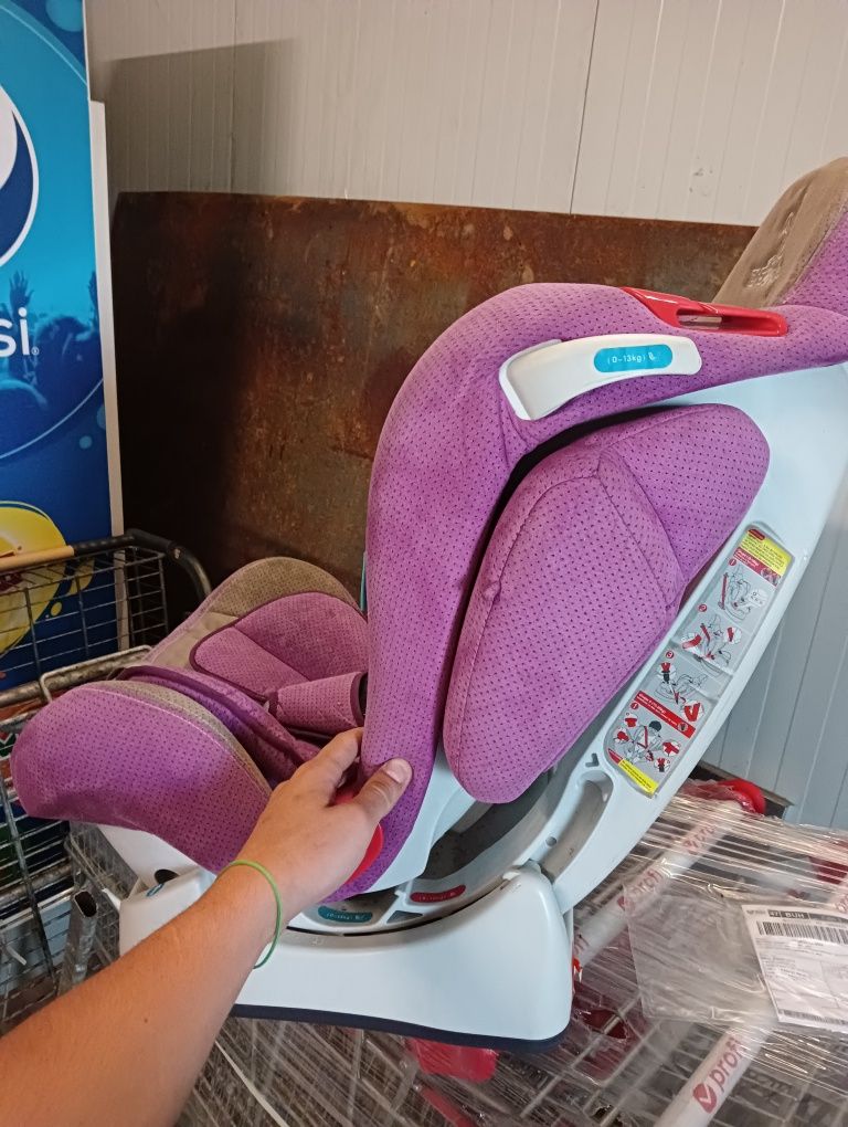 Scaun copil pentru mașina
