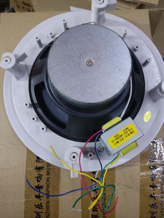 Продам потолочный динамик Naphon dsp5012