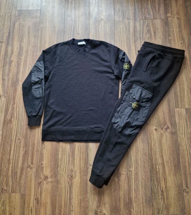 Страхотен мъжки екип STONE ISLAND размер M