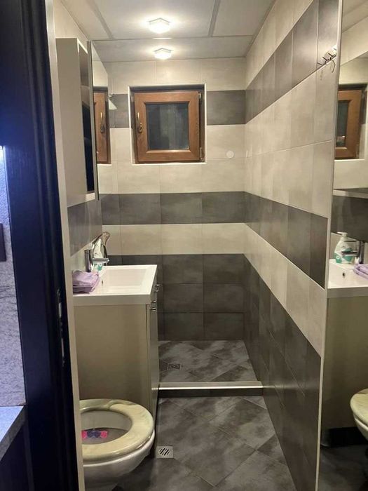 Етаж от къща под наем в кв. Левски