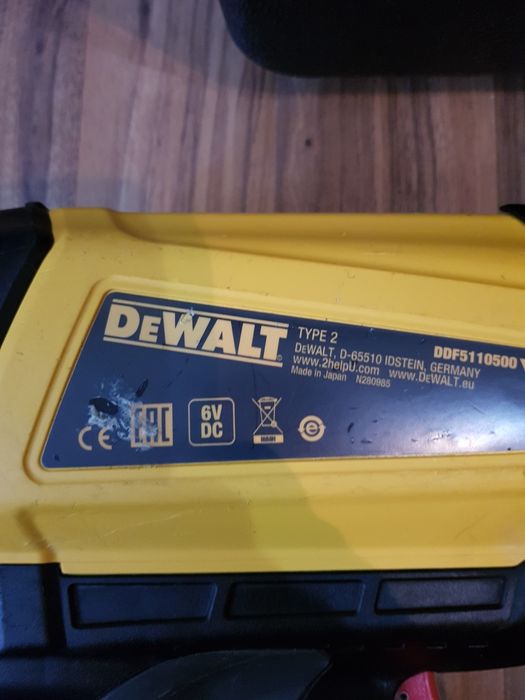 Dewalt C5 Pistol de bătut cuie în beton