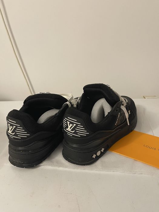 Обувки LV, 43 номер