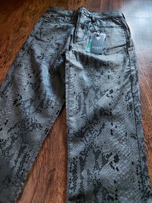 Blugi cu talie înaltă Guess , noi, XS