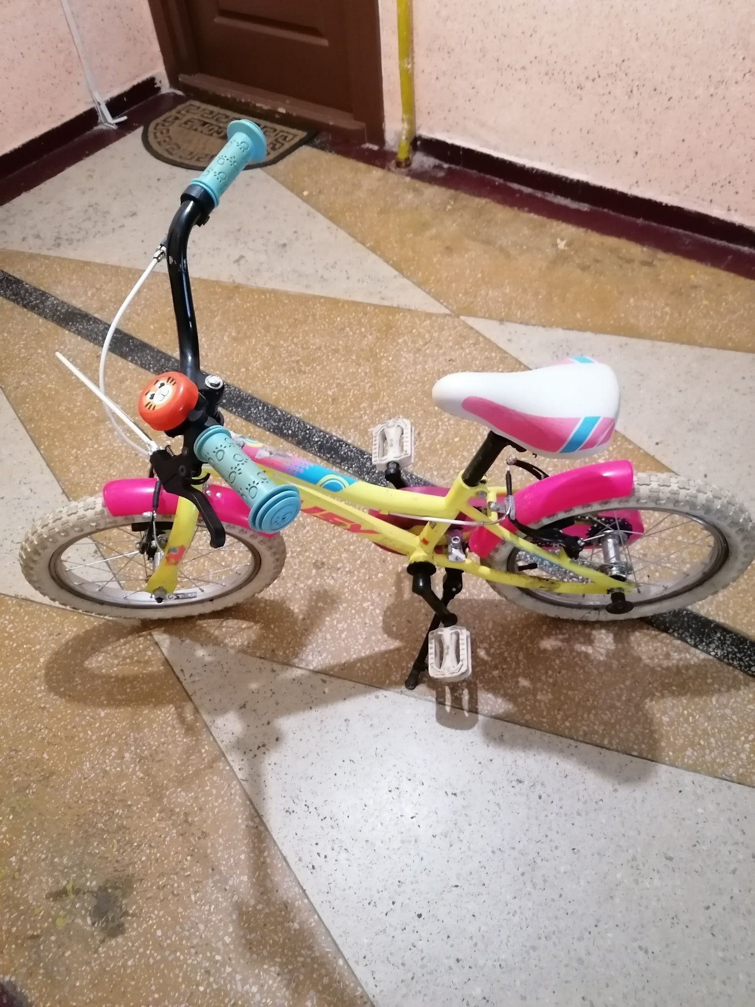 Bicicleta copii roti pe 16