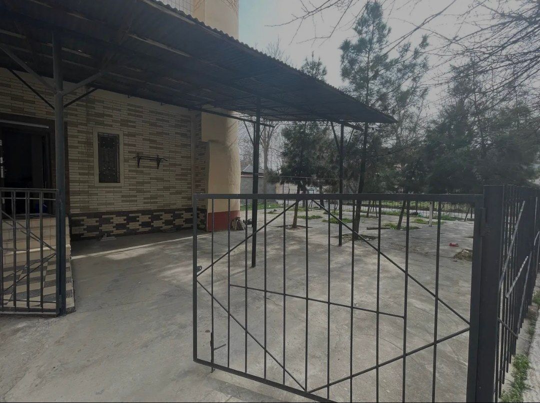 Shayxonto‘hur tumani, Qoratosh mahallasida 5 xonali kvartira sotiladi!