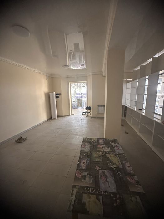 Ijaraga beriladi apteka va kichik bizneslar uchun mòljallangan