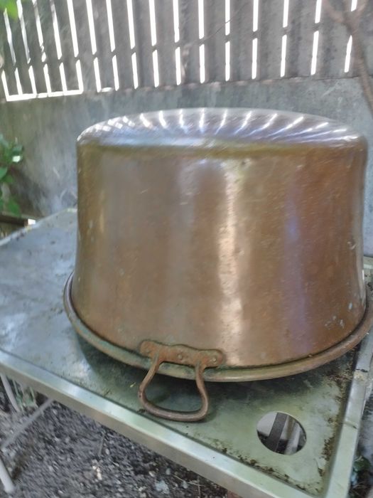 Oala mare de cupru de făcut mâncare