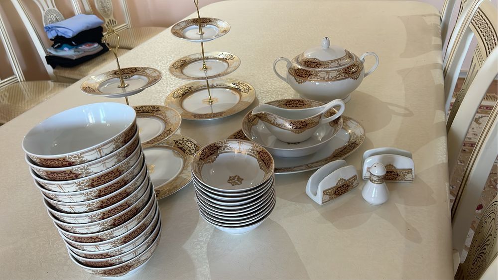 Набор посуды, сервиз, термосчайник