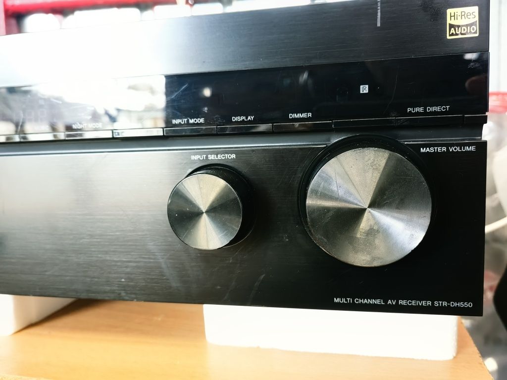 Receiver Sony STR-DH550