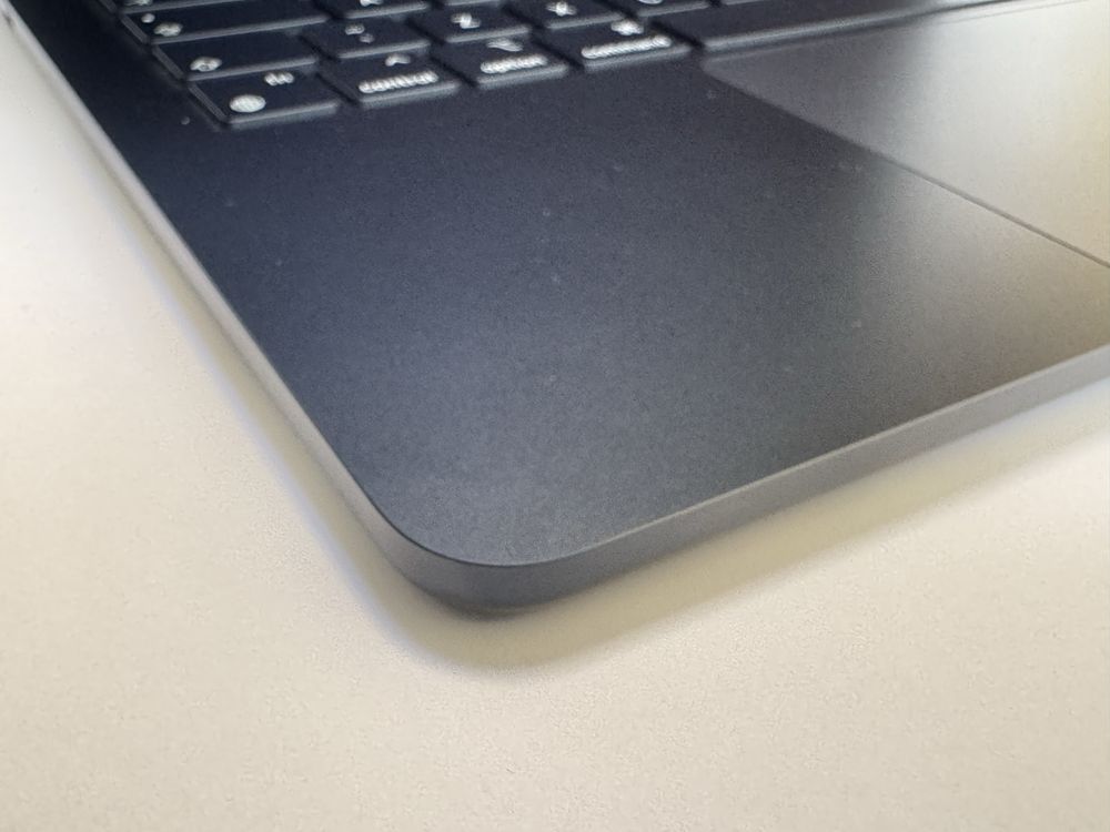 MacBook air M2 2024