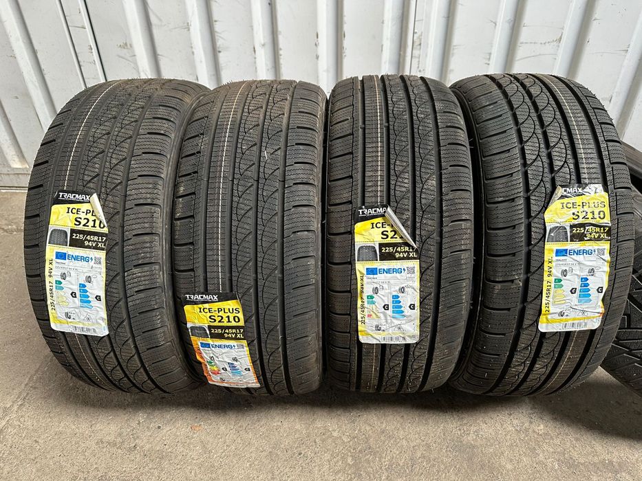 Anvelope 225 45 R17 TRACMAX iarna NOI
