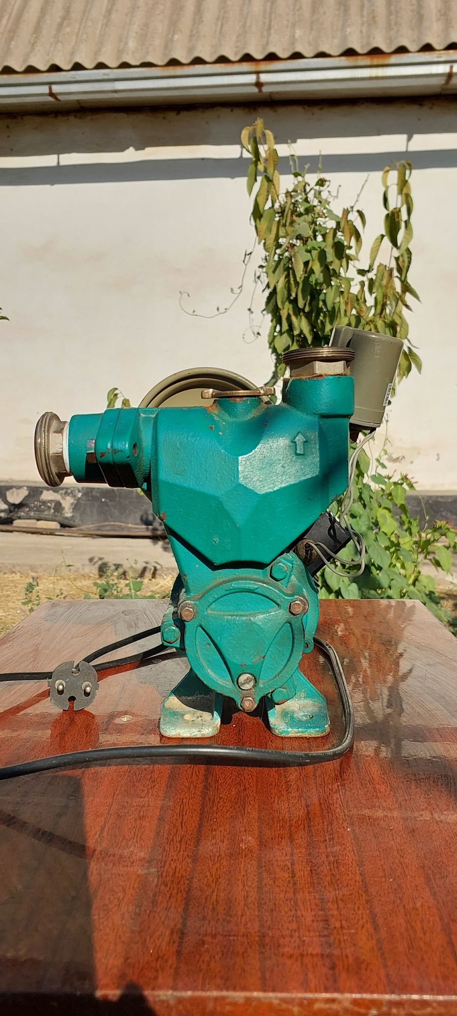 Продается водяной насос VECONT 1 ZKWB - 35