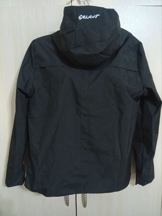 Новая ветровка осень весна на мальчика возраст 13-15