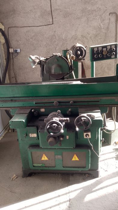 Плоскошлифовъчна машина "TOS"