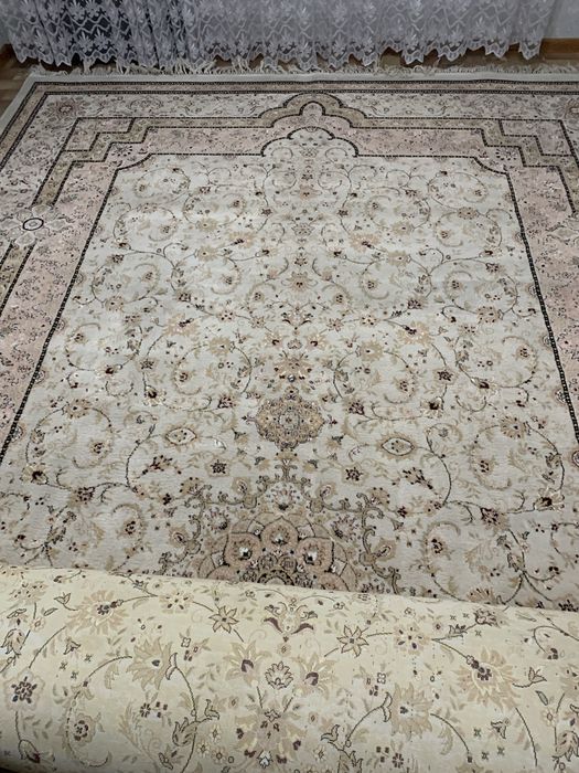 Продам ковер 5x3 метра. Турция