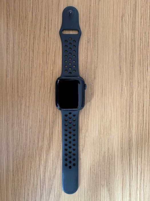 Apple Watch Series 8 45 mm.
