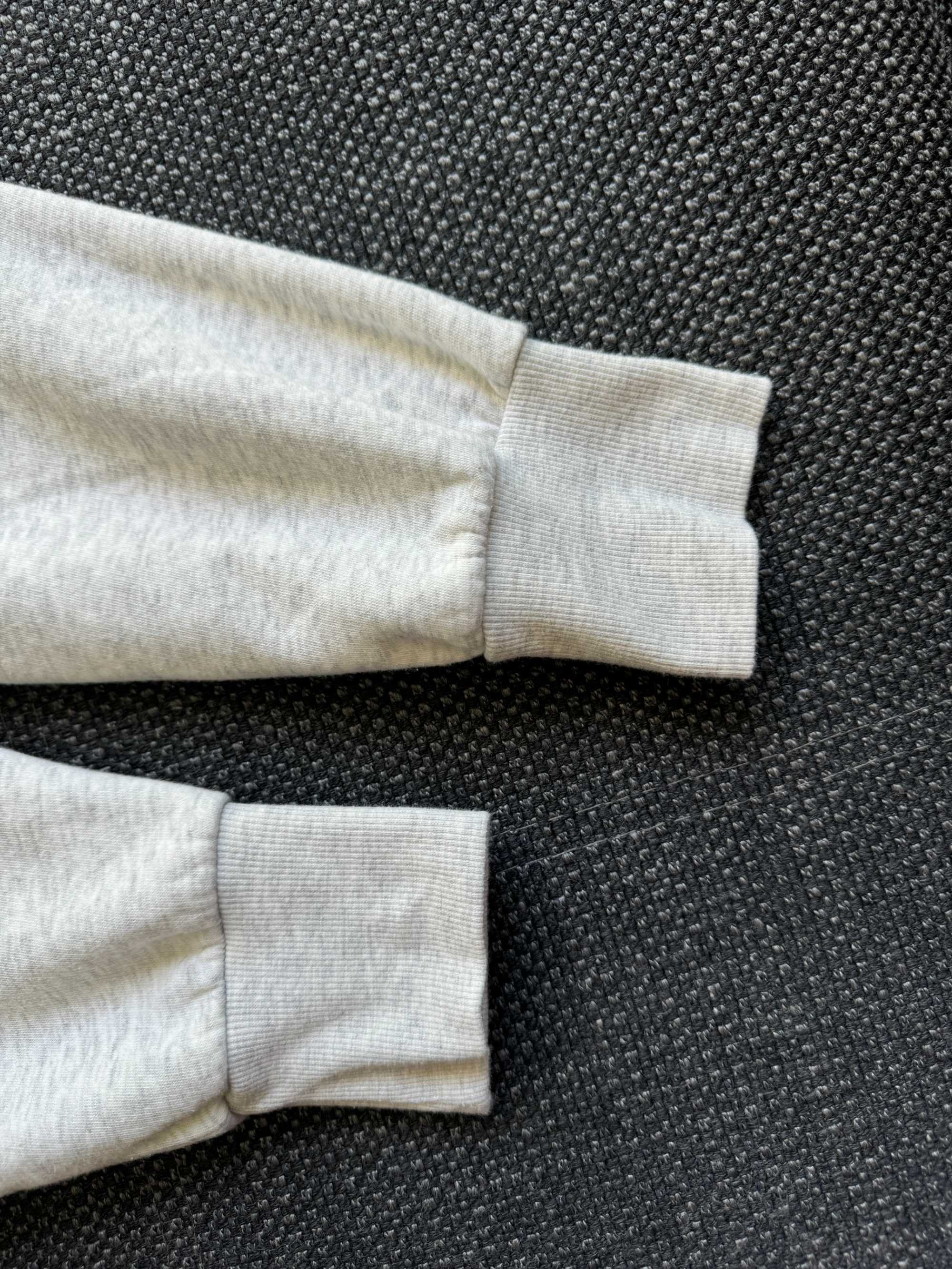 Бял суичър с поло H&M    #M