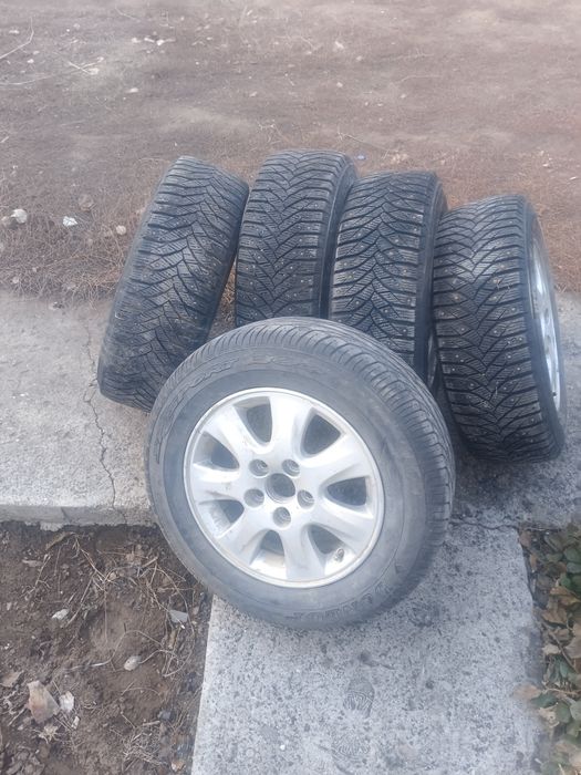 205/65/15 қыстық дөңгелек дискімен бірге сатылады