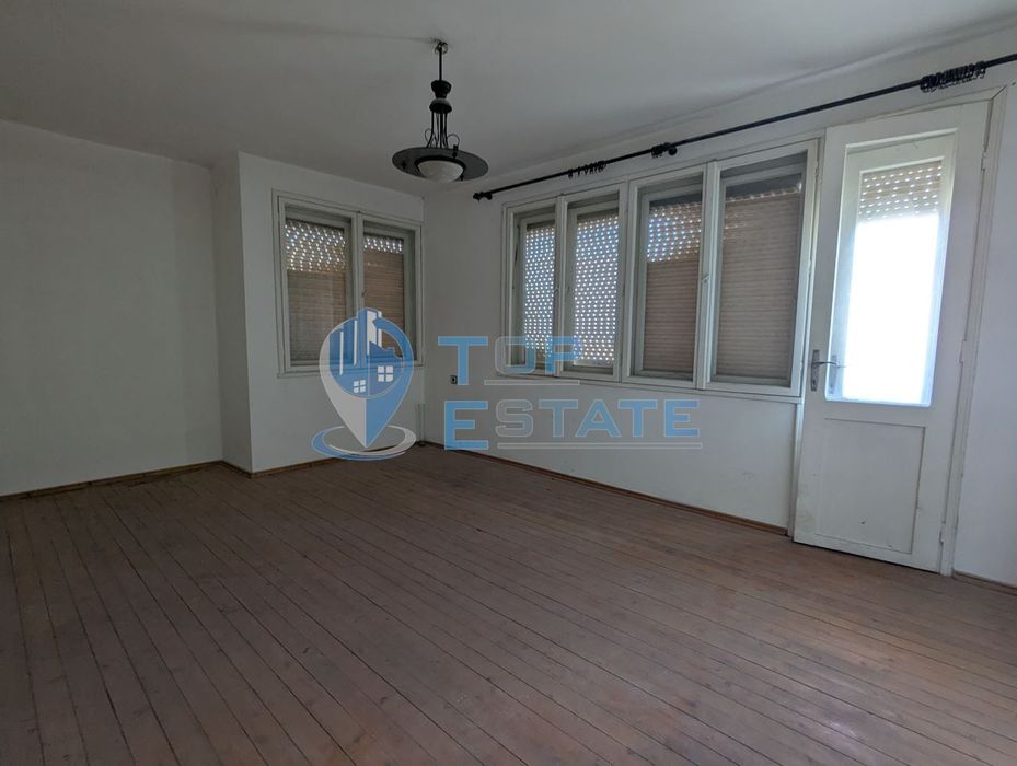Продава се Къща в Лясковец - 300 кв.м за 682 €/кв.м - Снимка #9