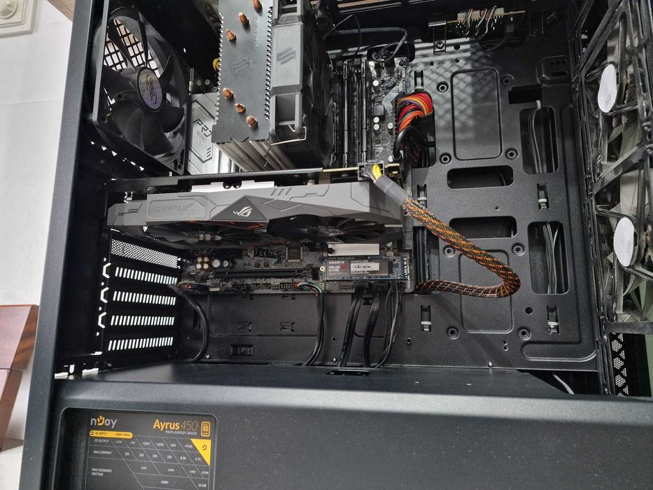 PC Gaming/Edit(i5-10600KF+RX570+16GB RAM)vand sau schimb cu PS5/XBOX X