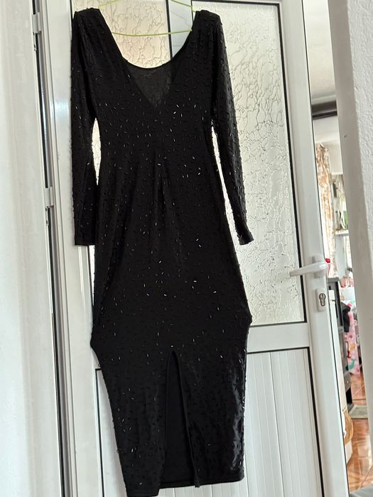 Официална  черна рокля