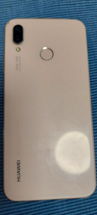 HUAWEI P20 lite работещ