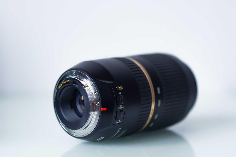 Obiectiv TAMRON Canon 70-300mm FX, AF-S G IF-ED VR ca nou, stabilizare