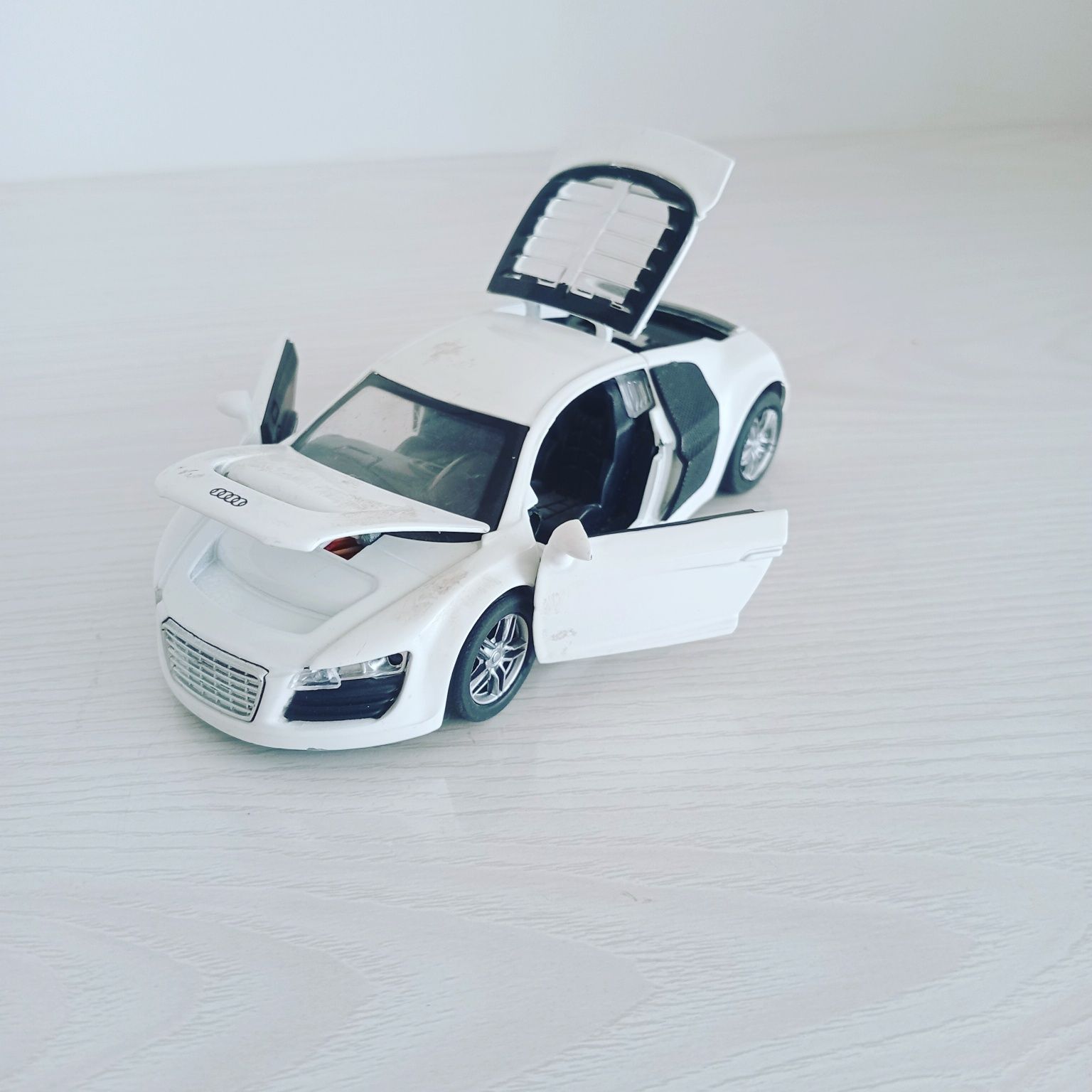 Avto mode Audi car