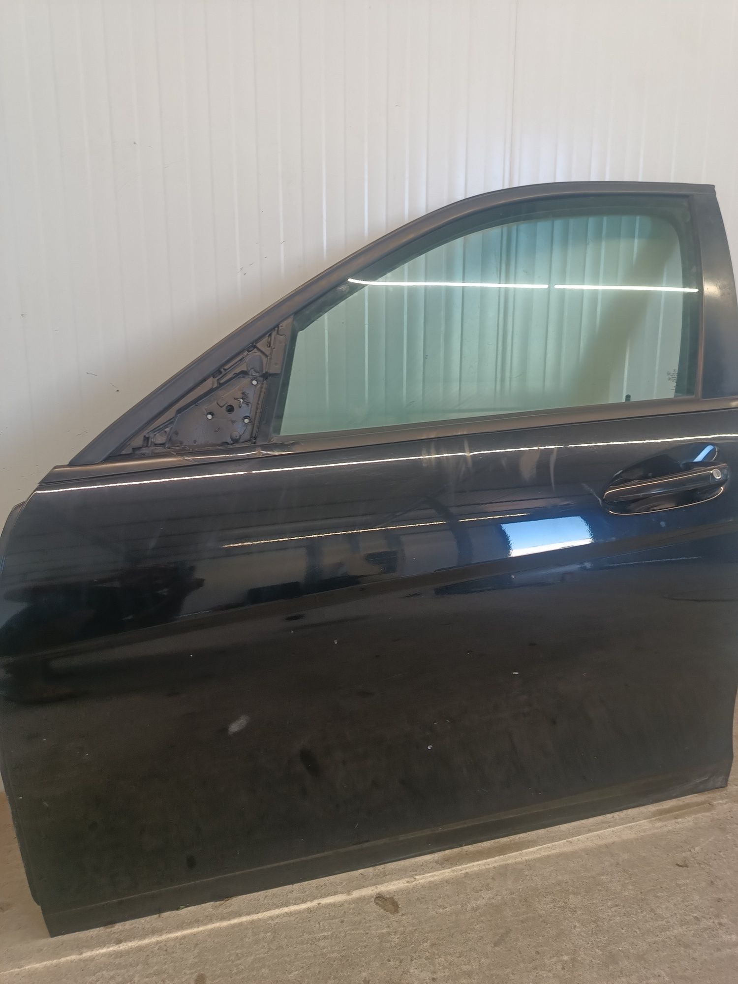 Ușa stânga față Mercedes-Benz C-Class W 204