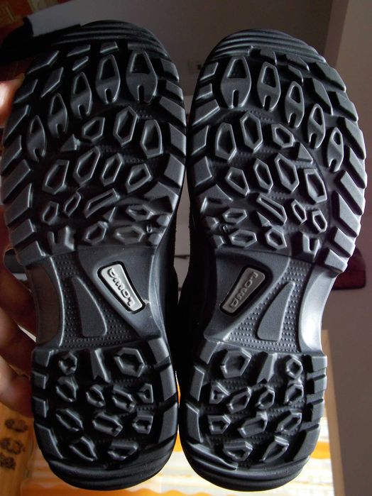 adidasi Lowa Taurus 37,5 impermeabili,goretex,munte,alpinism,drumetie