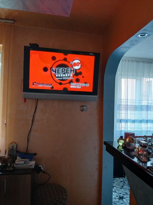 Плазмен телевизор Панасоник-100лв