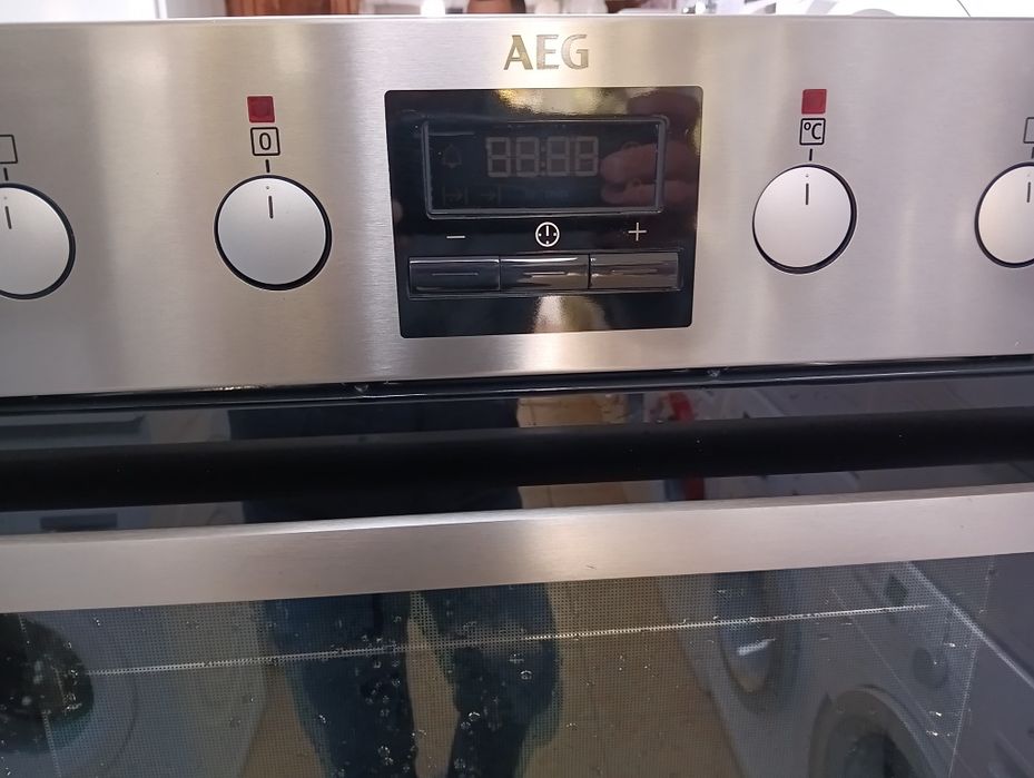 Иноксова печка за вграждане АЕГ Aeg   с две години гаранция!