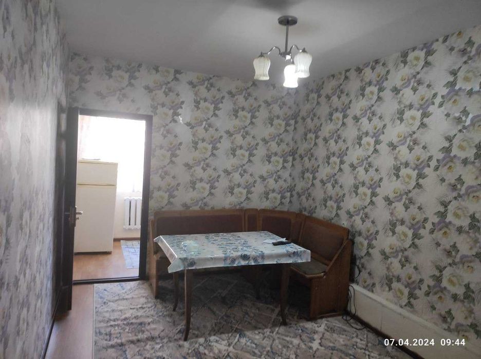 Продаётся квартира 2/4/9 Юнусабадский район 19 квартал