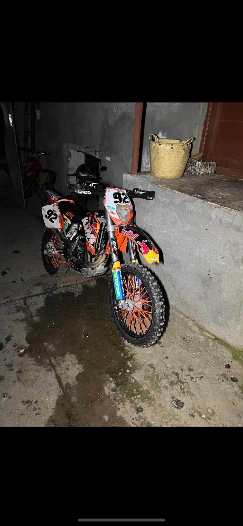 Vând ktm sx 525 4 t