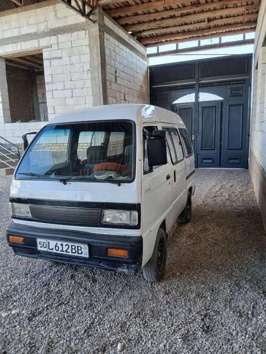 Damqs sotiladi yili 2006 mator yahshi holati o'rta narhi 20 mln.+998