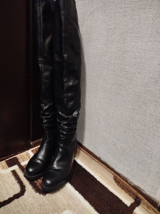Демисезонные Высокие ботфорты 41 размер