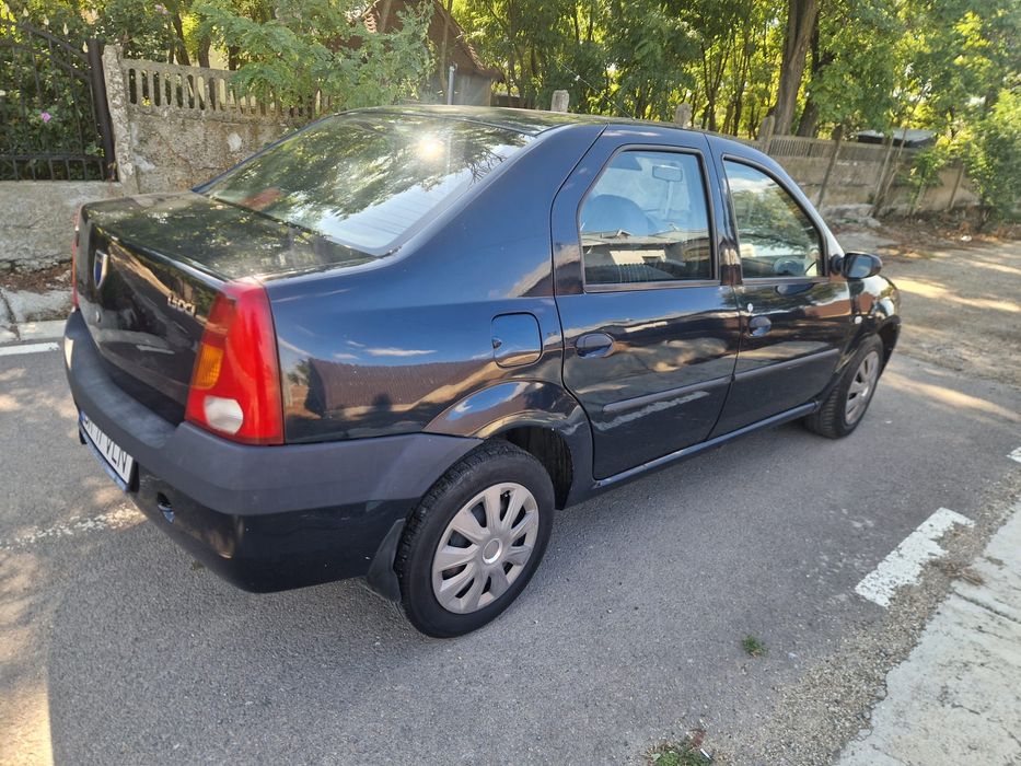 Vand dacia logan 1.5 dci 65 cp 2006
Aer conditionat functional 
4 geam