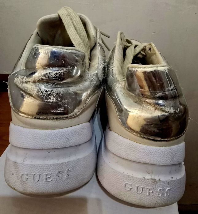 дамски маратонки Guess 38