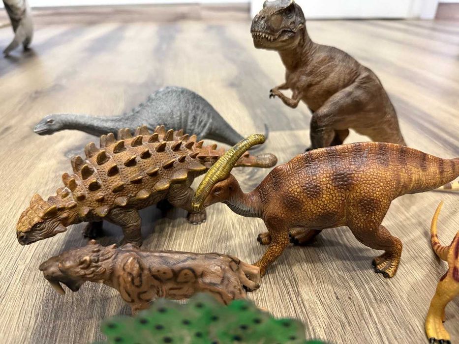 Игрушки schleich, 17 штук в хорошем состоянии.