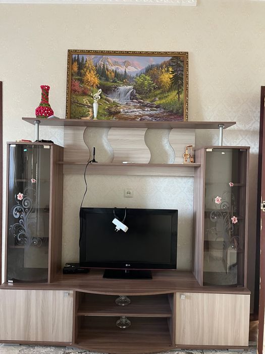 Подставка под телевизор